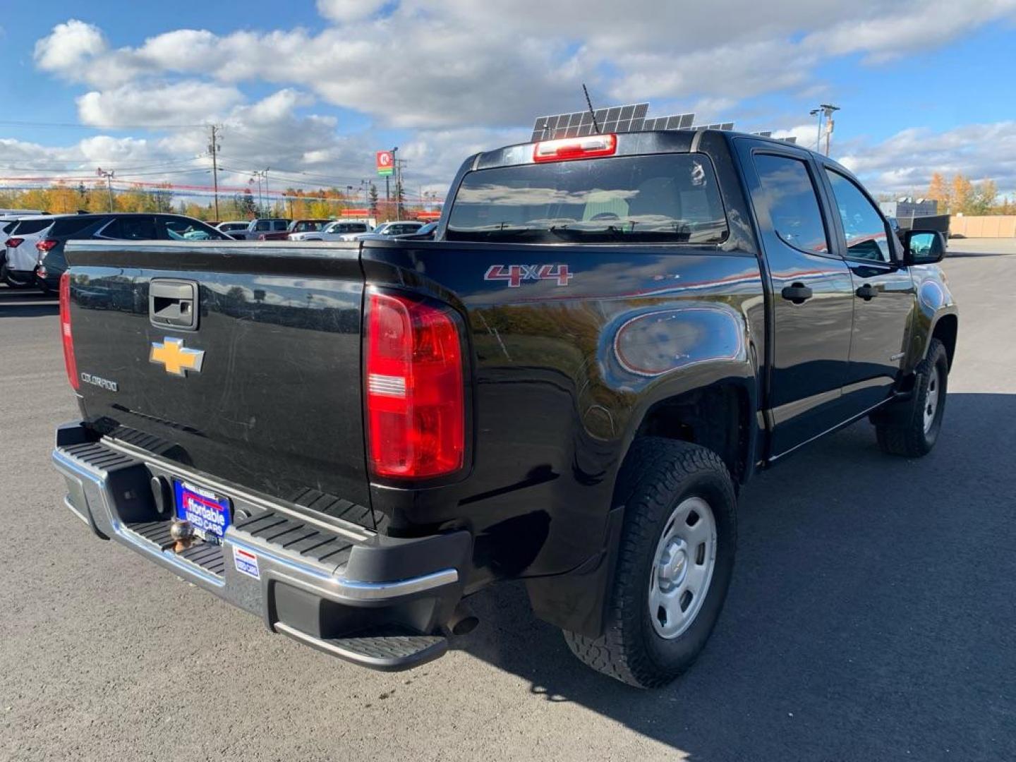 2015 BLACK CHEVROLET COLORADO (1GCGTAE30F1) with an 3.6L engine, Automatic transmission, located at 2525 S. Cushman, Fairbanks, AK, 99701, (907) 452-5707, 64.824036, -147.712311 - Photo#3