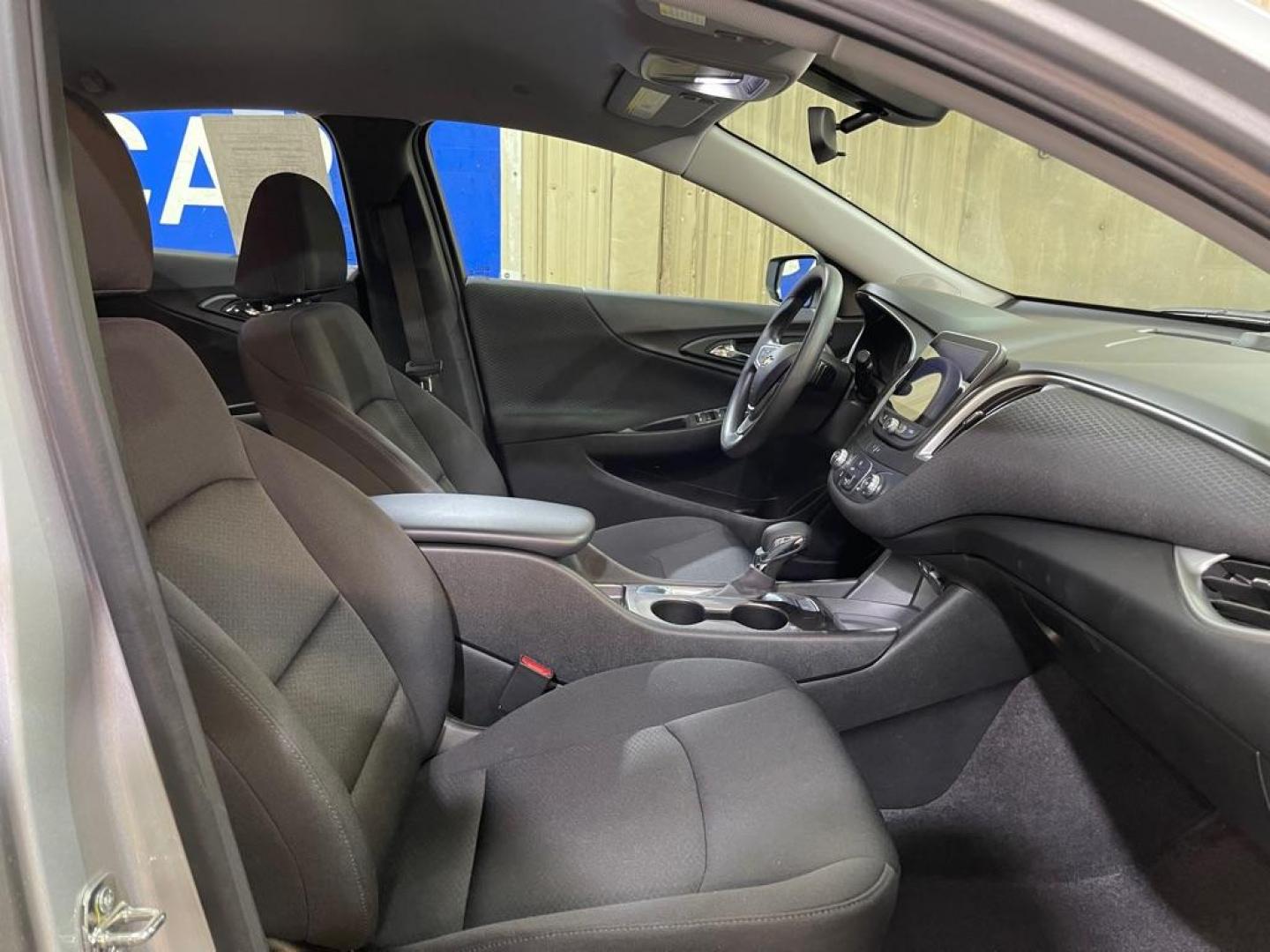 2022 SILVER CHEVROLET MALIBU LS (1G1ZB5ST1NF) with an 1.5L engine, Continuously Variable transmission, located at 2525 S. Cushman, Fairbanks, AK, 99701, (907) 452-5707, 64.824036, -147.712311 - Photo#3