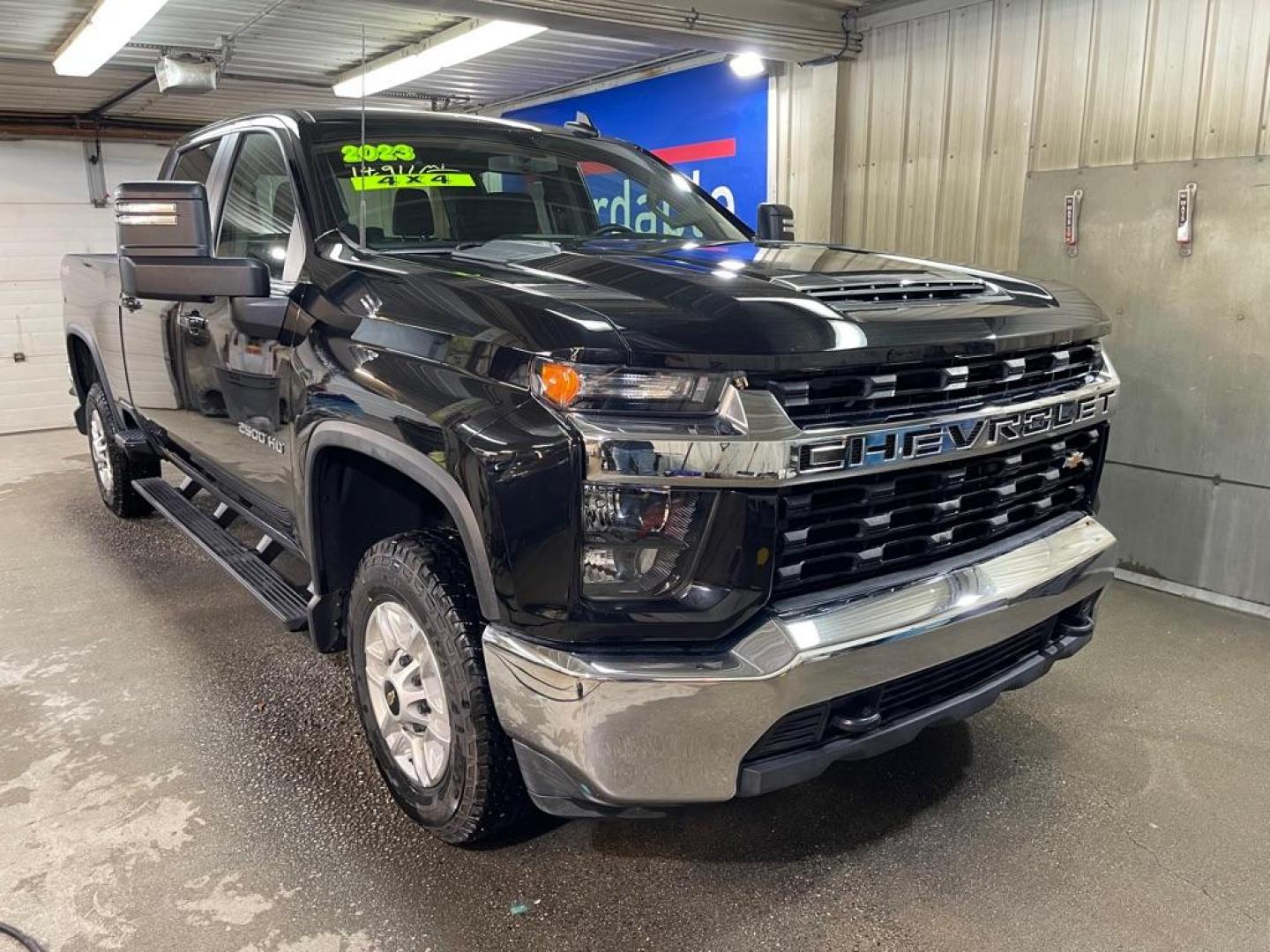 2023 BLACK CHEVROLET SILVERADO 2500 HEAVY DUTY LT (1GC4YNE7XPF) with an 6.6L engine, Automatic transmission, located at 2525 S. Cushman, Fairbanks, AK, 99701, (907) 452-5707, 64.824036, -147.712311 - Photo#0