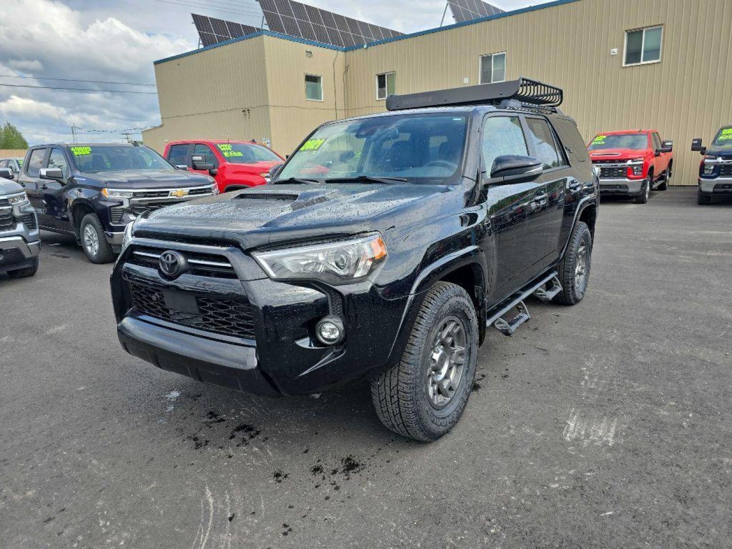 2021 BLACK TOYOTA 4RUNNER VENTURE (JTEHU5JR6M5) with an 4.0L engine, Automatic transmission, located at 2525 S. Cushman, Fairbanks, AK, 99701, (907) 452-5707, 64.824036, -147.712311 - Photo#9