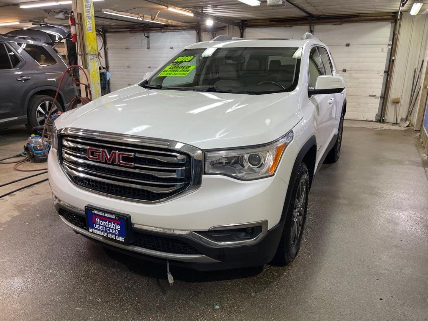 2019 WHITE GMC ACADIA SLT-1 (1GKKNULS7KZ) with an 3.6L engine, Automatic transmission, located at 2525 S. Cushman, Fairbanks, AK, 99701, (907) 452-5707, 64.824036, -147.712311 - Photo#1