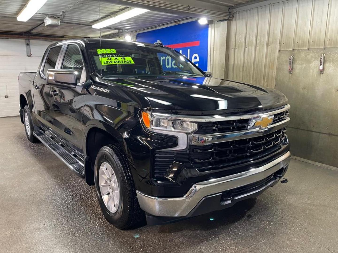 2023 BLACK CHEVROLET SILVERADO 1500 LT (1GCUDDED6PZ) with an 5.3L engine, Automatic transmission, located at 2525 S. Cushman, Fairbanks, AK, 99701, (907) 452-5707, 64.824036, -147.712311 - Photo#0