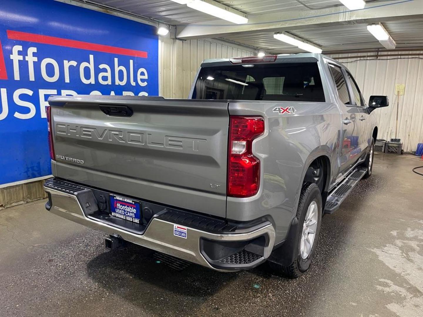 2023 GRAY CHEVROLET SILVERADO 1500 LT (2GCUDDEDXP1) with an 5.3L engine, Automatic transmission, located at 2525 S. Cushman, Fairbanks, AK, 99701, (907) 452-5707, 64.824036, -147.712311 - Photo#2