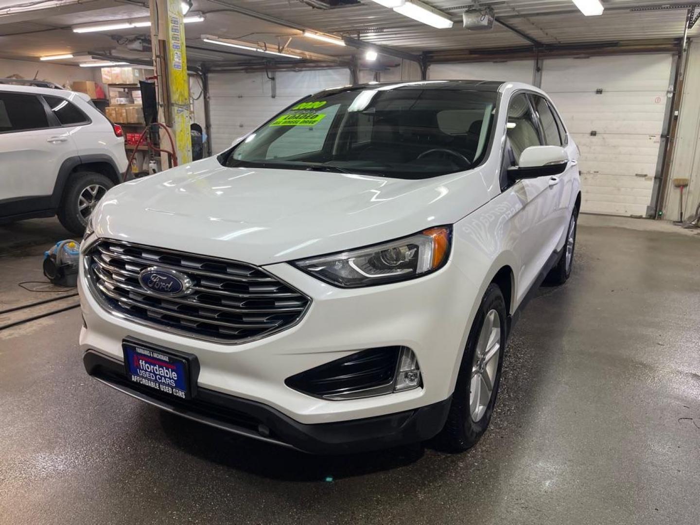 2020 WHITE FORD EDGE SEL (2FMPK4J9XLB) with an 2.0L engine, Automatic transmission, located at 2525 S. Cushman, Fairbanks, AK, 99701, (907) 452-5707, 64.824036, -147.712311 - Photo#1