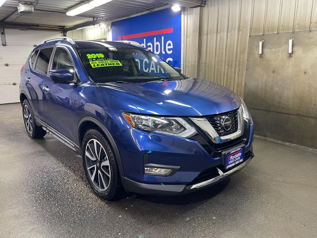 photo of 2019 NISSAN ROGUE 4DR