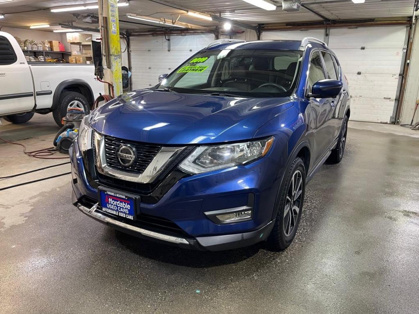 2019 BLUE NISSAN ROGUE SL (5N1AT2MVXKC) with an 2.5L engine, Continuously Variable transmission, located at 2525 S. Cushman, Fairbanks, AK, 99701, (907) 452-5707, 64.824036, -147.712311 - Photo#1