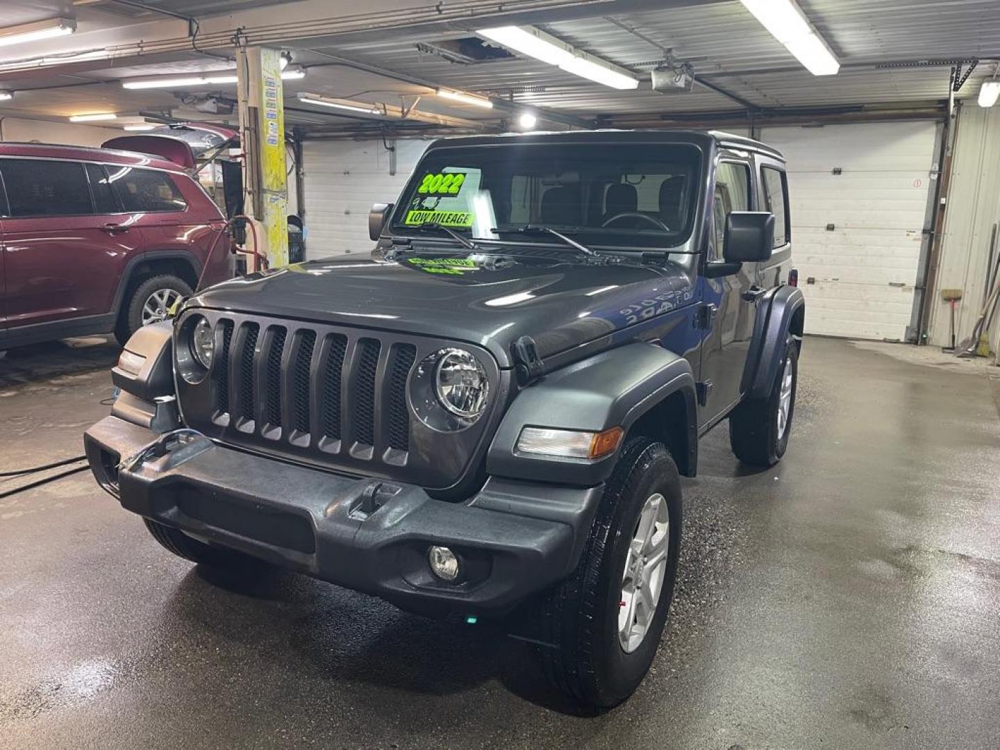 2022 GREY JEEP WRANGLER SPORT (1C4GJXAN4NW) with an 2.0L engine, Automatic transmission, located at 2525 S. Cushman, Fairbanks, AK, 99701, (907) 452-5707, 64.824036, -147.712311 - Photo#1