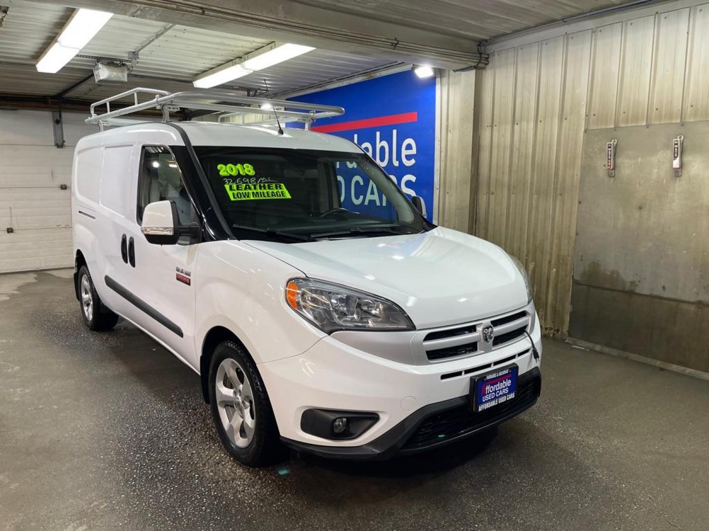 2018 WHITE RAM PROMASTER CITY SLT (ZFBERFBB4J6) with an 2.4L engine, Automatic transmission, located at 2525 S. Cushman, Fairbanks, AK, 99701, (907) 452-5707, 64.824036, -147.712311 - Photo#0