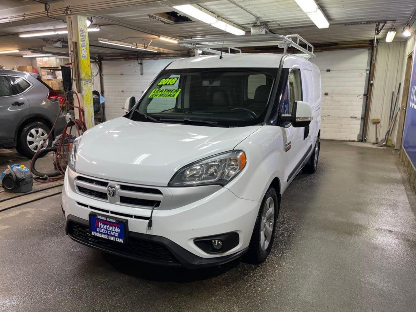 2018 WHITE RAM PROMASTER CITY SLT (ZFBERFBB4J6) with an 2.4L engine, Automatic transmission, located at 2525 S. Cushman, Fairbanks, AK, 99701, (907) 452-5707, 64.824036, -147.712311 - Photo#1