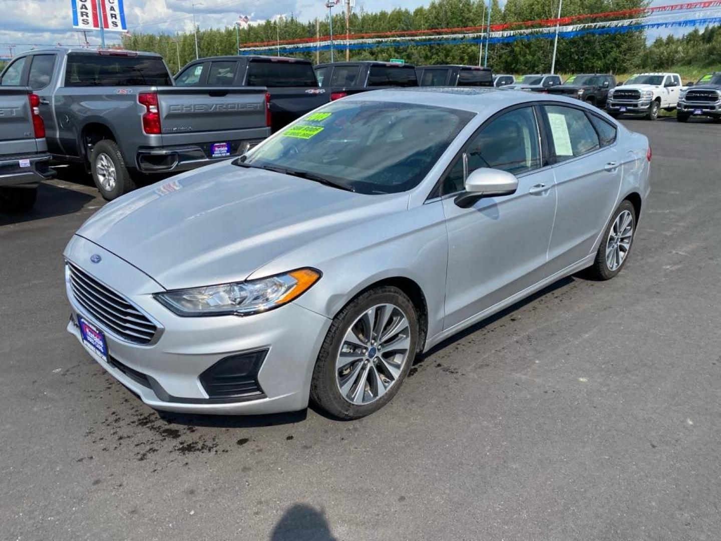 2019 SILVER FORD FUSION SE (3FA6P0T93KR) with an 2.0L engine, Automatic transmission, located at 2525 S. Cushman, Fairbanks, AK, 99701, (907) 452-5707, 64.824036, -147.712311 - Photo#0