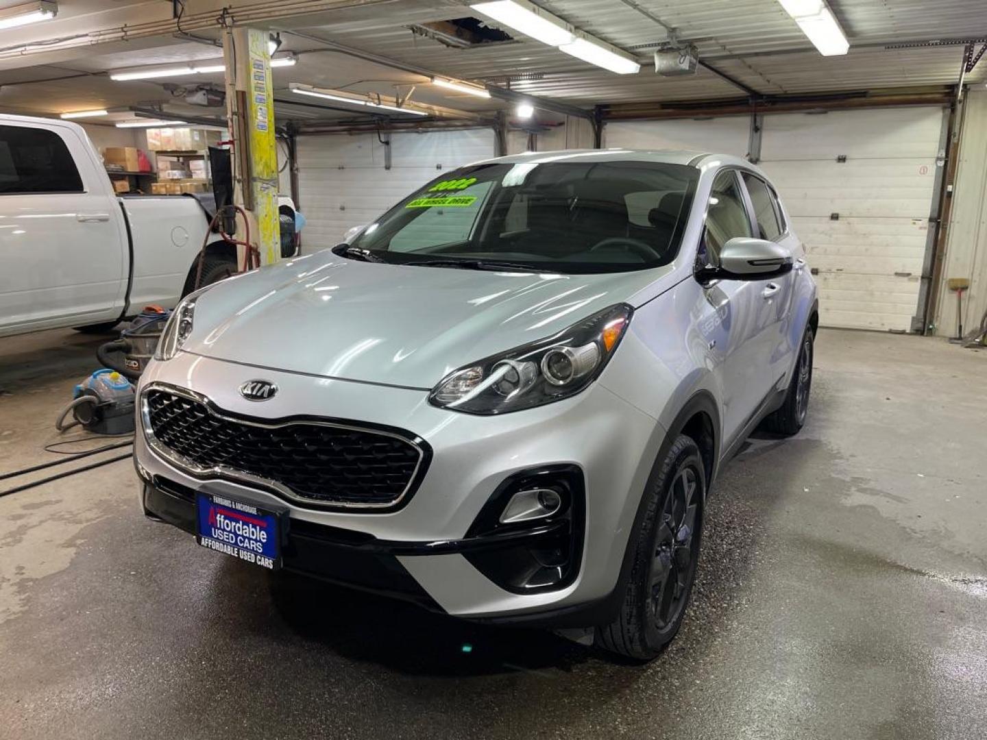 2022 SILVER KIA SPORTAGE LX (KNDPMCAC8N7) with an 2.4L engine, Automatic transmission, located at 2525 S. Cushman, Fairbanks, AK, 99701, (907) 452-5707, 64.824036, -147.712311 - Photo#1