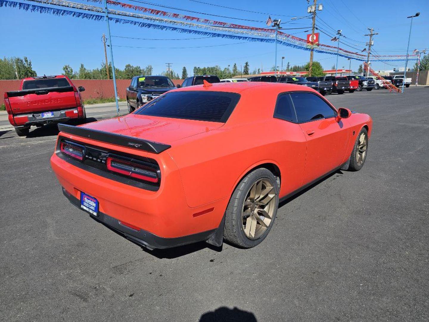 2016 ORANGE DODGE CHALLENGER SRT HELLCAT (2C3CDZC98GH) with an 6.2L engine, 6-Speed Manual transmission, located at 2525 S. Cushman, Fairbanks, AK, 99701, (907) 452-5707, 64.824036, -147.712311 - Photo#0