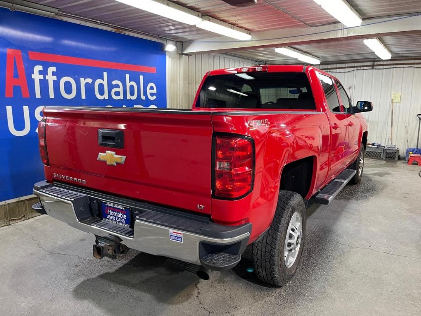 2016 RED CHEVROLET SILVERADO 2500 HEAVY DUTY LT (1GC1KVEG8GF) with an 6.0L engine, Automatic transmission, located at 2525 S. Cushman, Fairbanks, AK, 99701, (907) 452-5707, 64.824036, -147.712311 - Photo#2