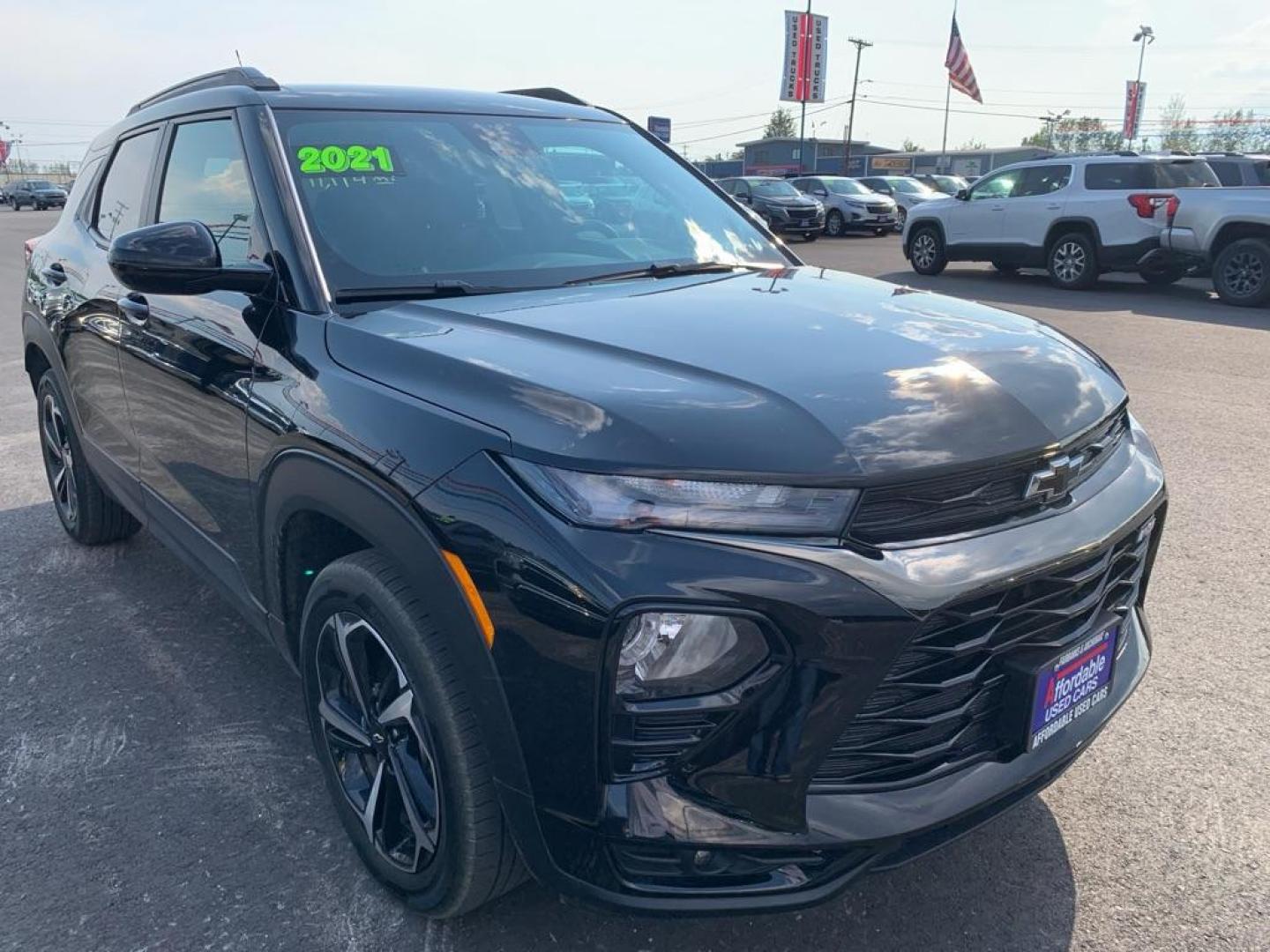 2021 BLACK CHEVROLET TRAILBLAZER RS (KL79MUSL9MB) with an 1.3L engine, Automatic transmission, located at 2525 S. Cushman, Fairbanks, AK, 99701, (907) 452-5707, 64.824036, -147.712311 - Photo#0