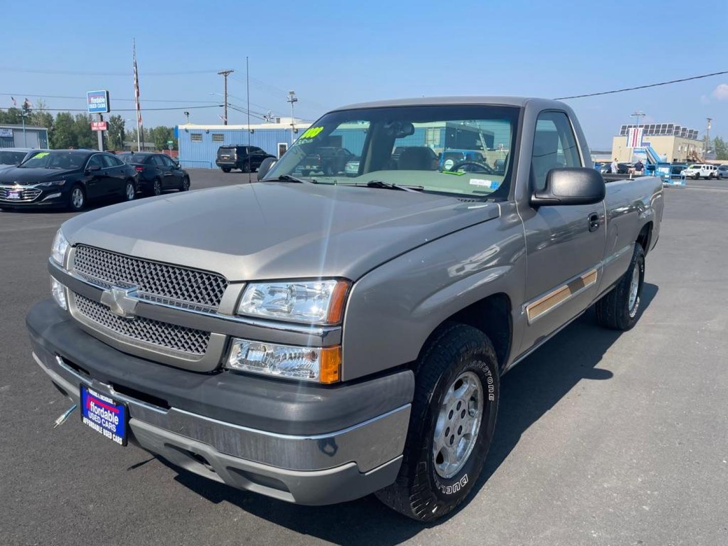 2003 TAN CHEVROLET SILVERADO 1500 (1GCEK14T93Z) with an 5.3L engine, Automatic transmission, located at 2525 S. Cushman, Fairbanks, AK, 99701, (907) 452-5707, 64.824036, -147.712311 - Photo#1