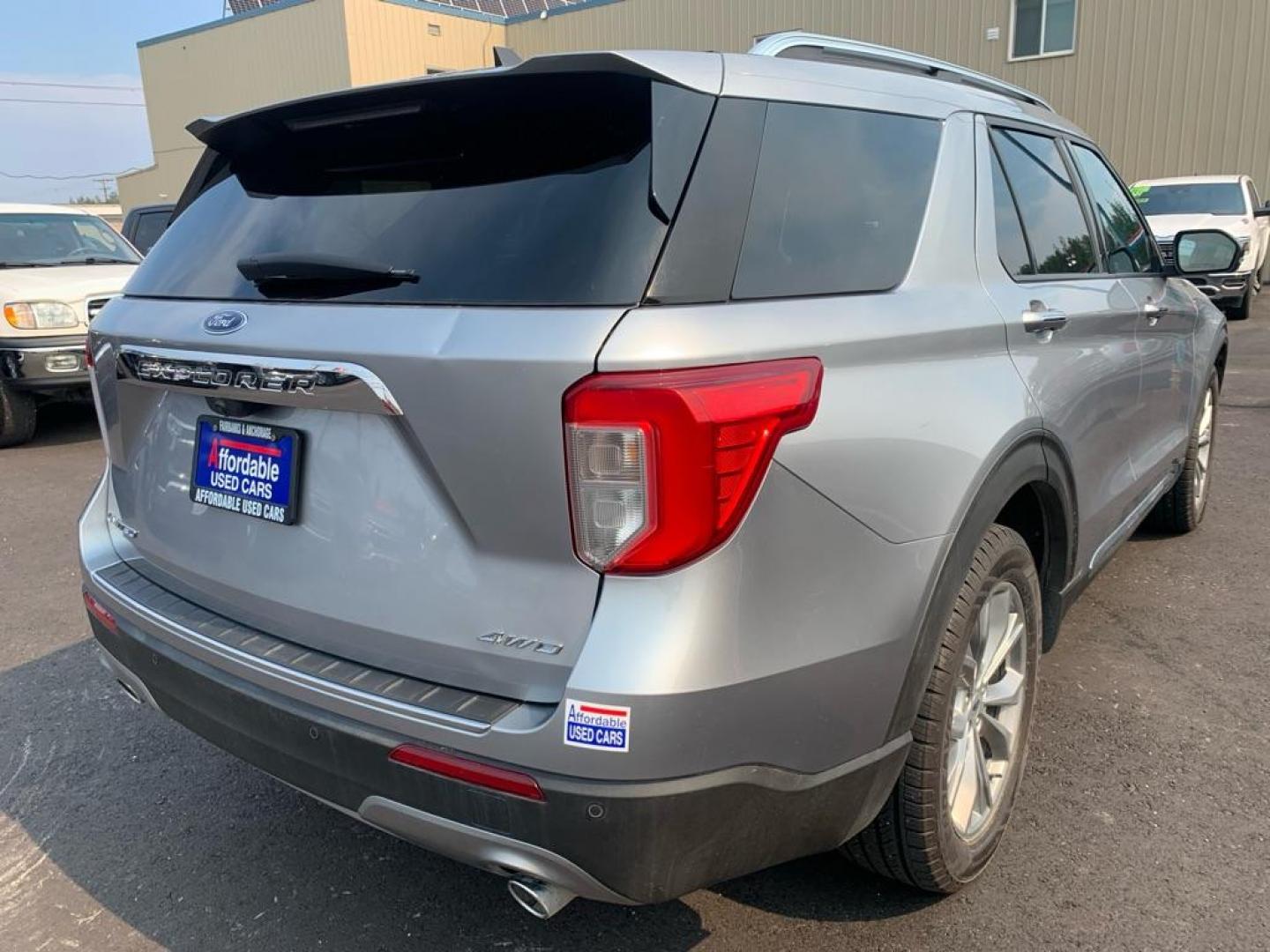 2021 SILVER FORD EXPLORER LIMITED (1FMSK8FH3MG) with an 2.3L engine, Automatic transmission, located at 2525 S. Cushman, Fairbanks, AK, 99701, (907) 452-5707, 64.824036, -147.712311 - Photo#3