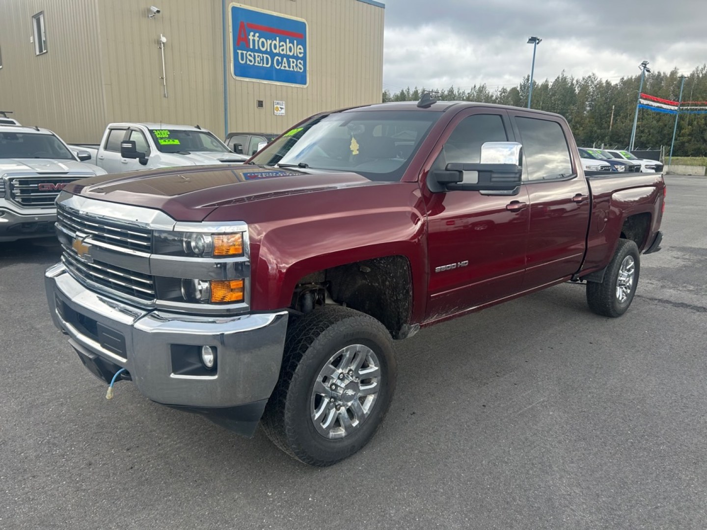 2017 MAROON CHEVROLET SILVERADO 2500 HEAVY DUTY LT (1GC1KVEG6HF) with an 6.0L engine, Automatic transmission, located at 2525 S. Cushman, Fairbanks, AK, 99701, (907) 452-5707, 64.824036, -147.712311- Photo#0