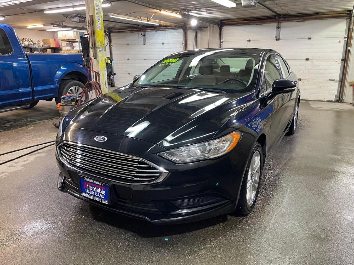 2018 GREY FORD FUSION SE (3FA6P0HD8JR) with an 1.5L engine, Automatic transmission, located at 2525 S. Cushman, Fairbanks, AK, 99701, (907) 452-5707, 64.824036, -147.712311 - Photo#1