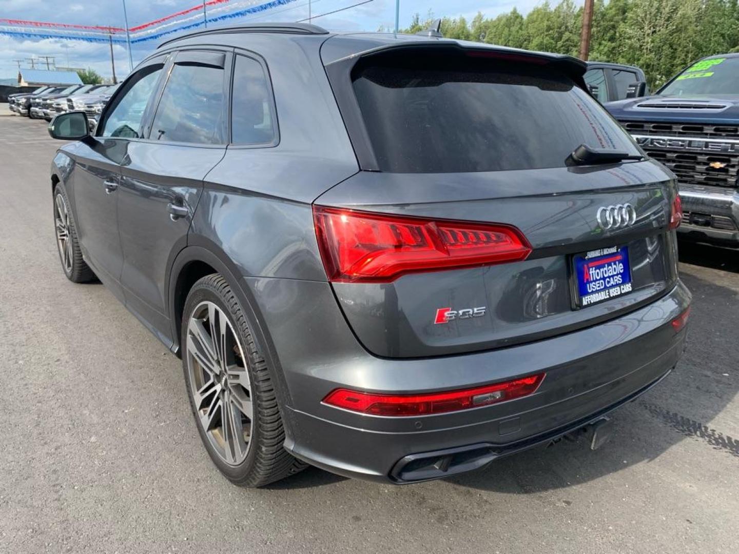 2020 GRAY AUDI SQ5 PREMIUM PLUS (WA1B4AFY8L2) with an 3.0L engine, Automatic transmission, located at 2525 S. Cushman, Fairbanks, AK, 99701, (907) 452-5707, 64.824036, -147.712311 - Photo#2