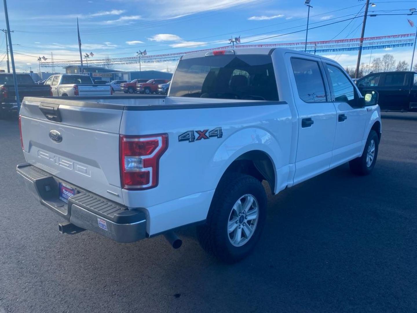 2020 WHITE FORD F150 SUPERCREW (1FTEW1E46LF) with an 3.5L engine, Automatic transmission, located at 2525 S. Cushman, Fairbanks, AK, 99701, (907) 452-5707, 64.824036, -147.712311 - Photo#2