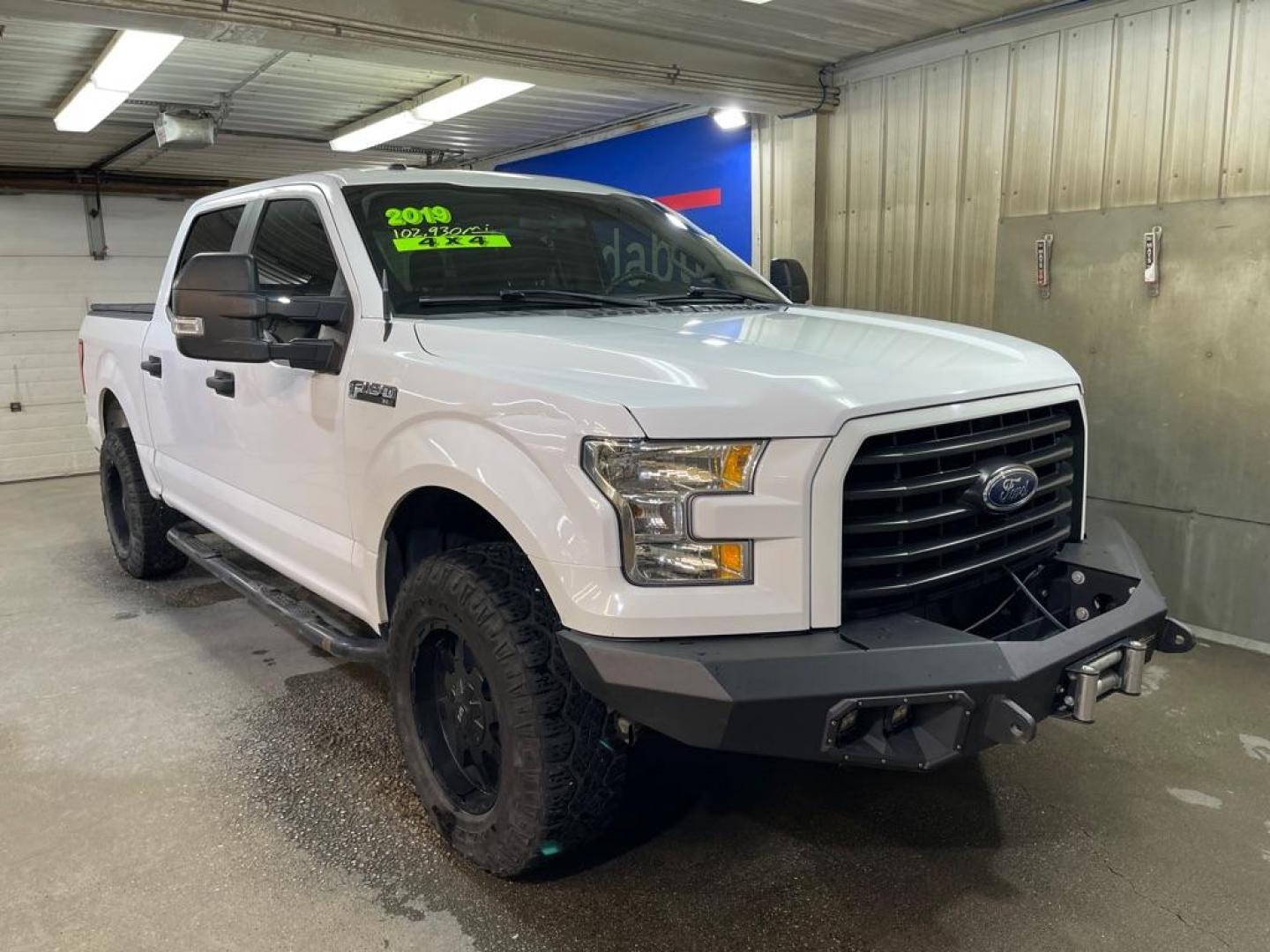 2017 WHITE FORD F150 SUPERCREW (1FTEW1EF6HK) with an 5.0L engine, Automatic transmission, located at 2525 S. Cushman, Fairbanks, AK, 99701, (907) 452-5707, 64.824036, -147.712311 - Photo#0