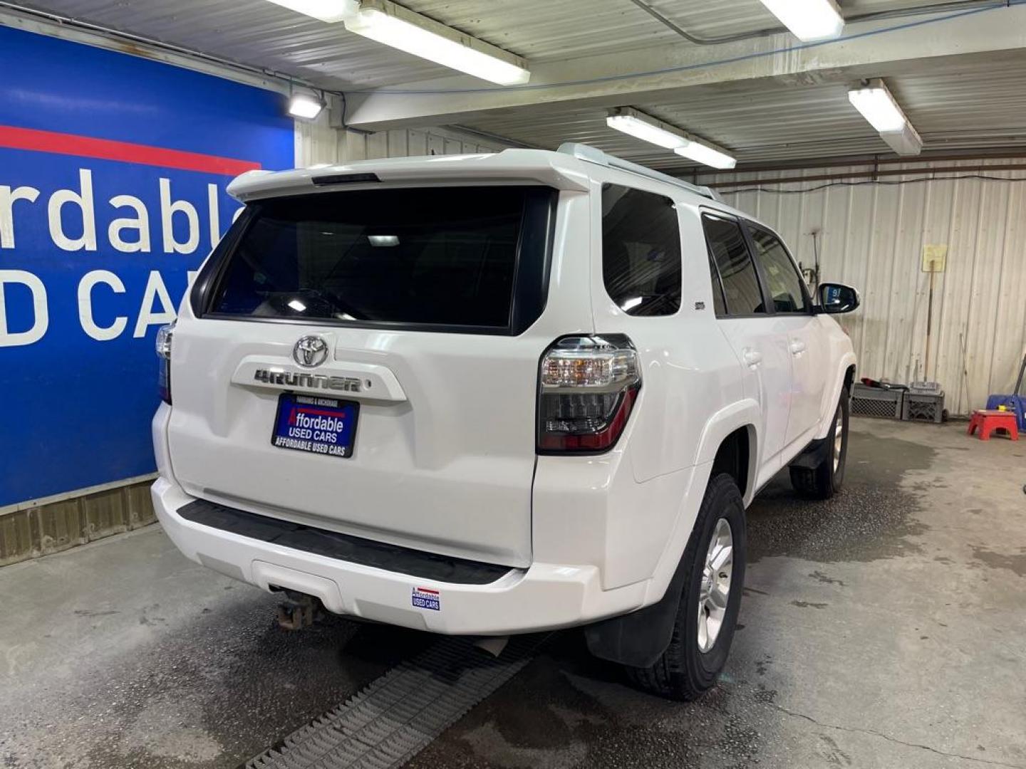 2014 WHITE TOYOTA 4RUNNER SR5 (JTEBU5JR3E5) with an 4.0L engine, Automatic transmission, located at 2525 S. Cushman, Fairbanks, AK, 99701, (907) 452-5707, 64.824036, -147.712311 - Photo#2