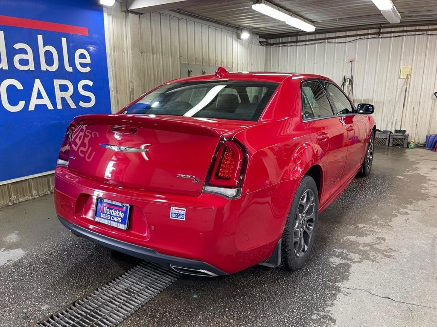 2018 RED CHRYSLER 300 S (2C3CCAGG9JH) with an 3.6L engine, Automatic transmission, located at 2525 S. Cushman, Fairbanks, AK, 99701, (907) 452-5707, 64.824036, -147.712311 - Photo#2