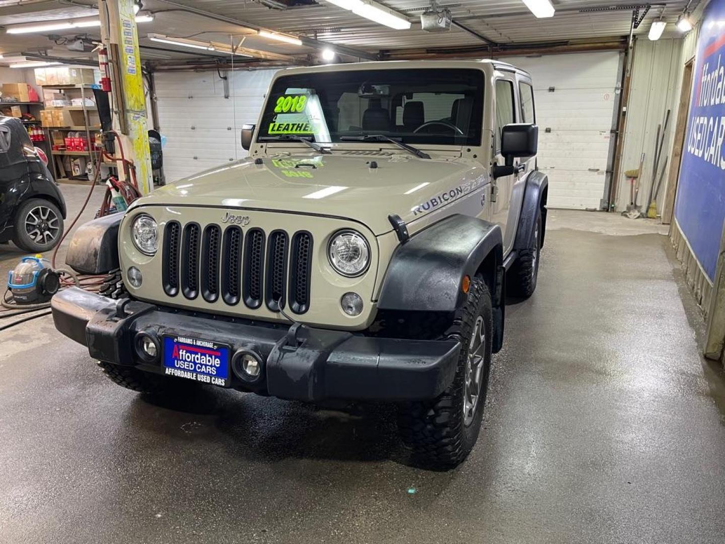 2018 TAN JEEP WRANGLER RUBICON (1C4BJWCG2JL) with an 3.6L engine, Automatic transmission, located at 2525 S. Cushman, Fairbanks, AK, 99701, (907) 452-5707, 64.824036, -147.712311 - Photo#1