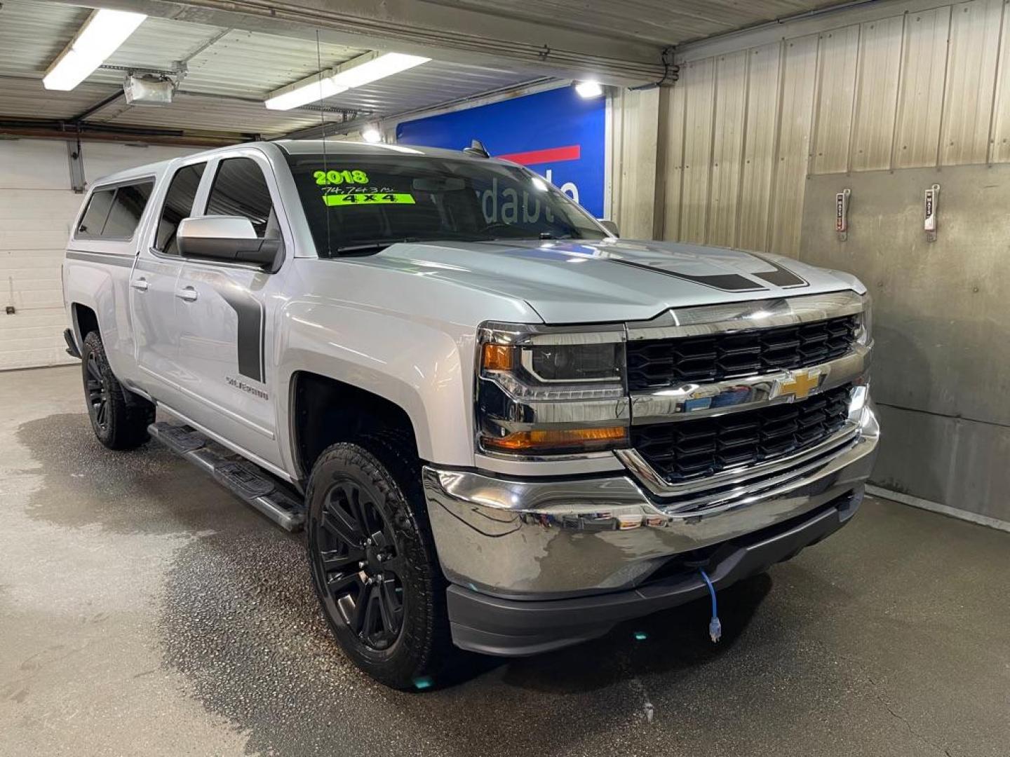 2018 SILVER CHEVROLET SILVERADO 1500 LT (1GCVKREC4JZ) with an 5.3L engine, Automatic transmission, located at 2525 S. Cushman, Fairbanks, AK, 99701, (907) 452-5707, 64.824036, -147.712311 - Photo#0