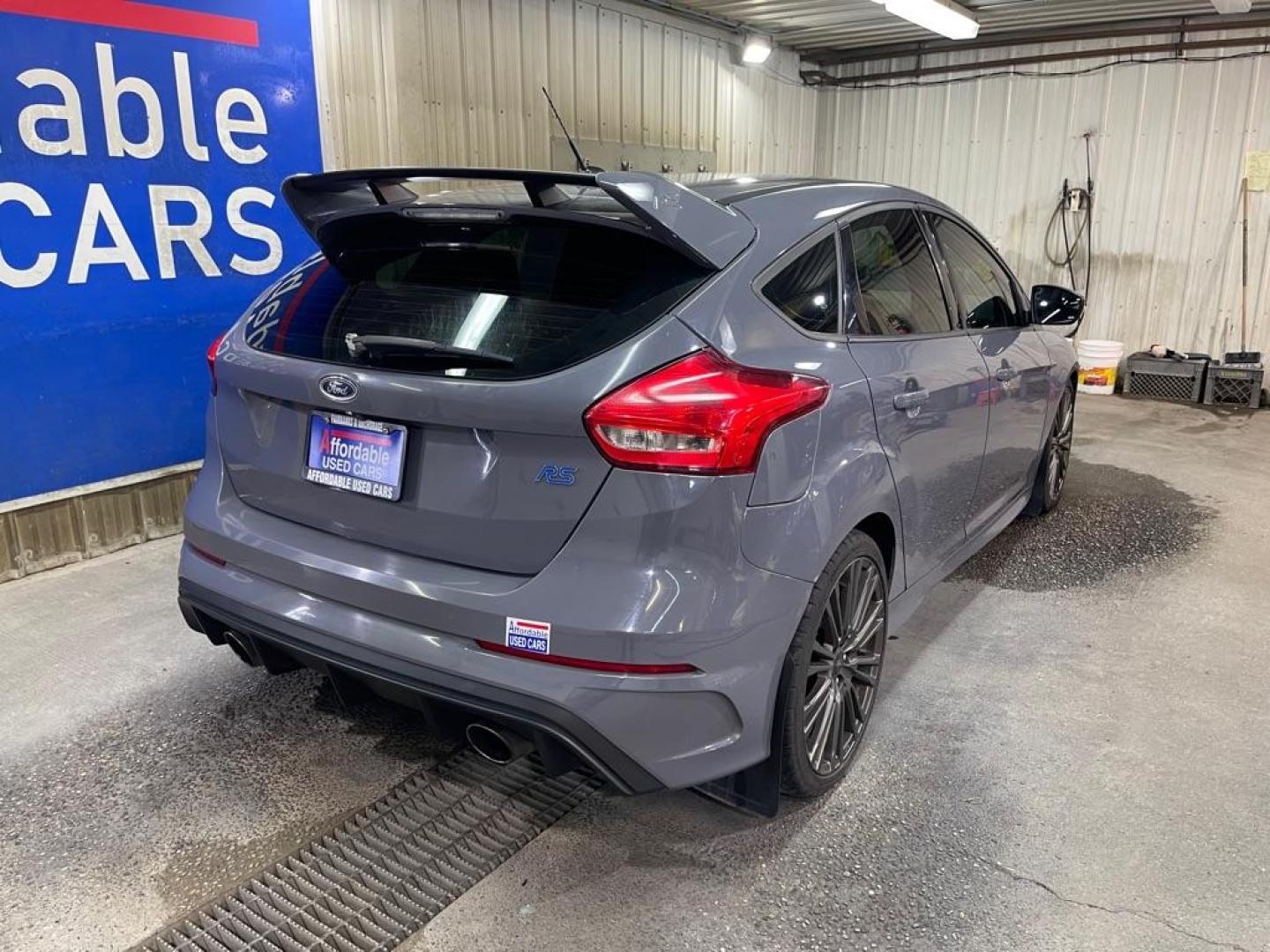 2017 GRAY FORD FOCUS RS (WF0DP3TH7H4) with an 2.3L engine, 6-Speed Manual transmission, located at 2525 S. Cushman, Fairbanks, AK, 99701, (907) 452-5707, 64.824036, -147.712311 - Photo#2