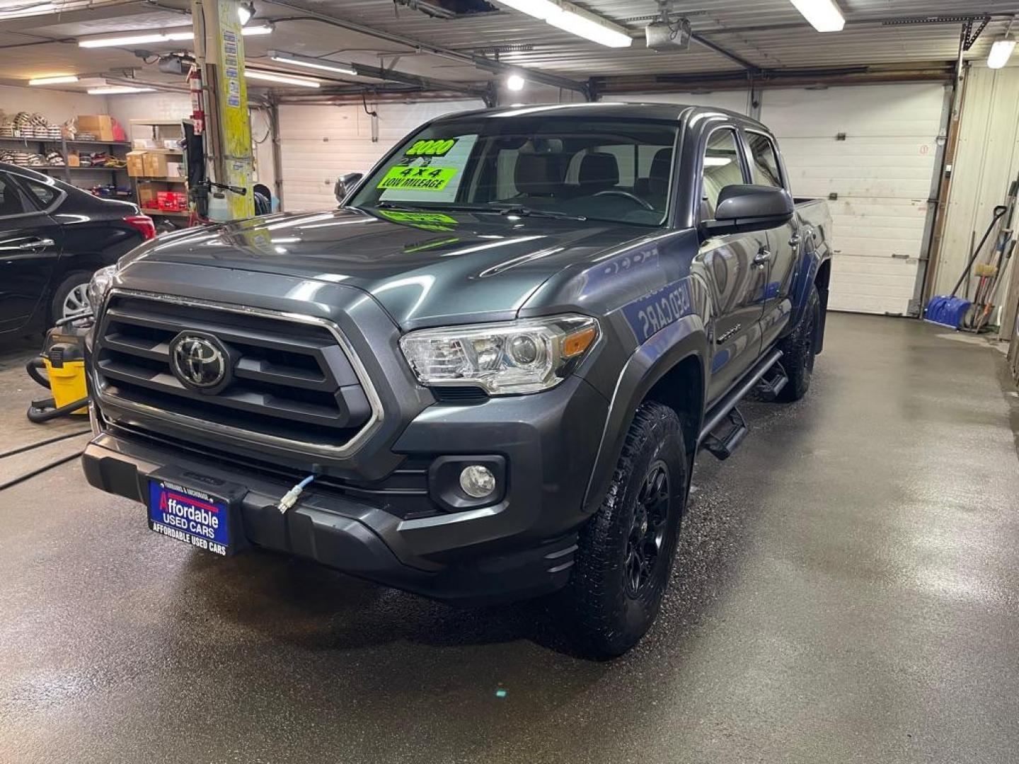 2020 GRAY TOYOTA TACOMA DOUBLE CAB (3TMCZ5AN3LM) with an 3.5L engine, Automatic transmission, located at 2525 S. Cushman, Fairbanks, AK, 99701, (907) 452-5707, 64.824036, -147.712311 - Photo#1