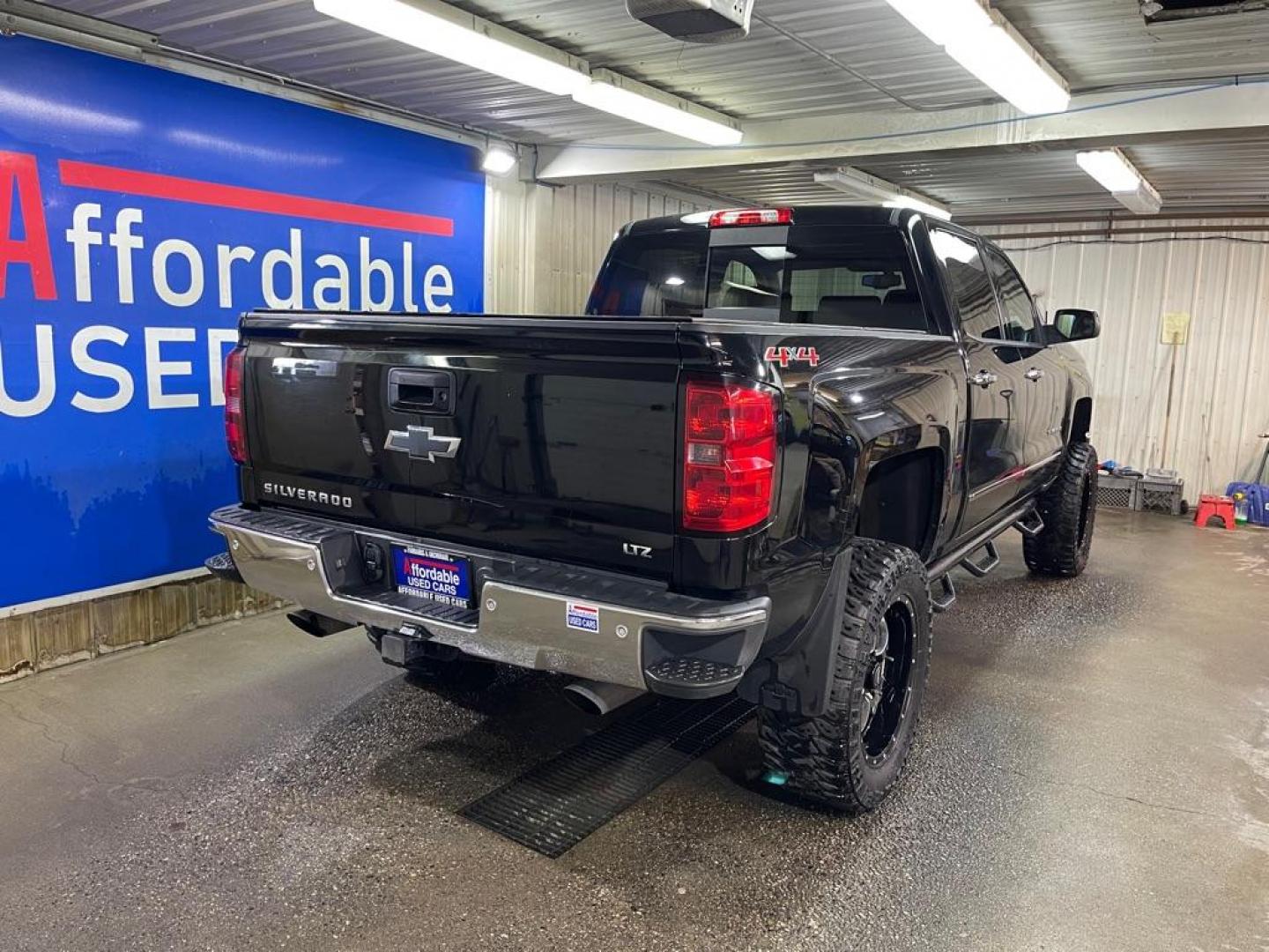 2014 BLACK CHEVROLET SILVERADO 1500 LTZ (3GCUKSEC2EG) with an 5.3L engine, Automatic transmission, located at 2525 S. Cushman, Fairbanks, AK, 99701, (907) 452-5707, 64.824036, -147.712311 - Photo#2