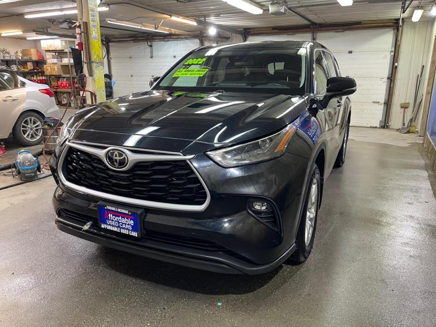 2022 BLACK TOYOTA HIGHLANDER L (5TDBZRBH7NS) with an 3.5L engine, Automatic transmission, located at 2525 S. Cushman, Fairbanks, AK, 99701, (907) 452-5707, 64.824036, -147.712311 - Photo#1