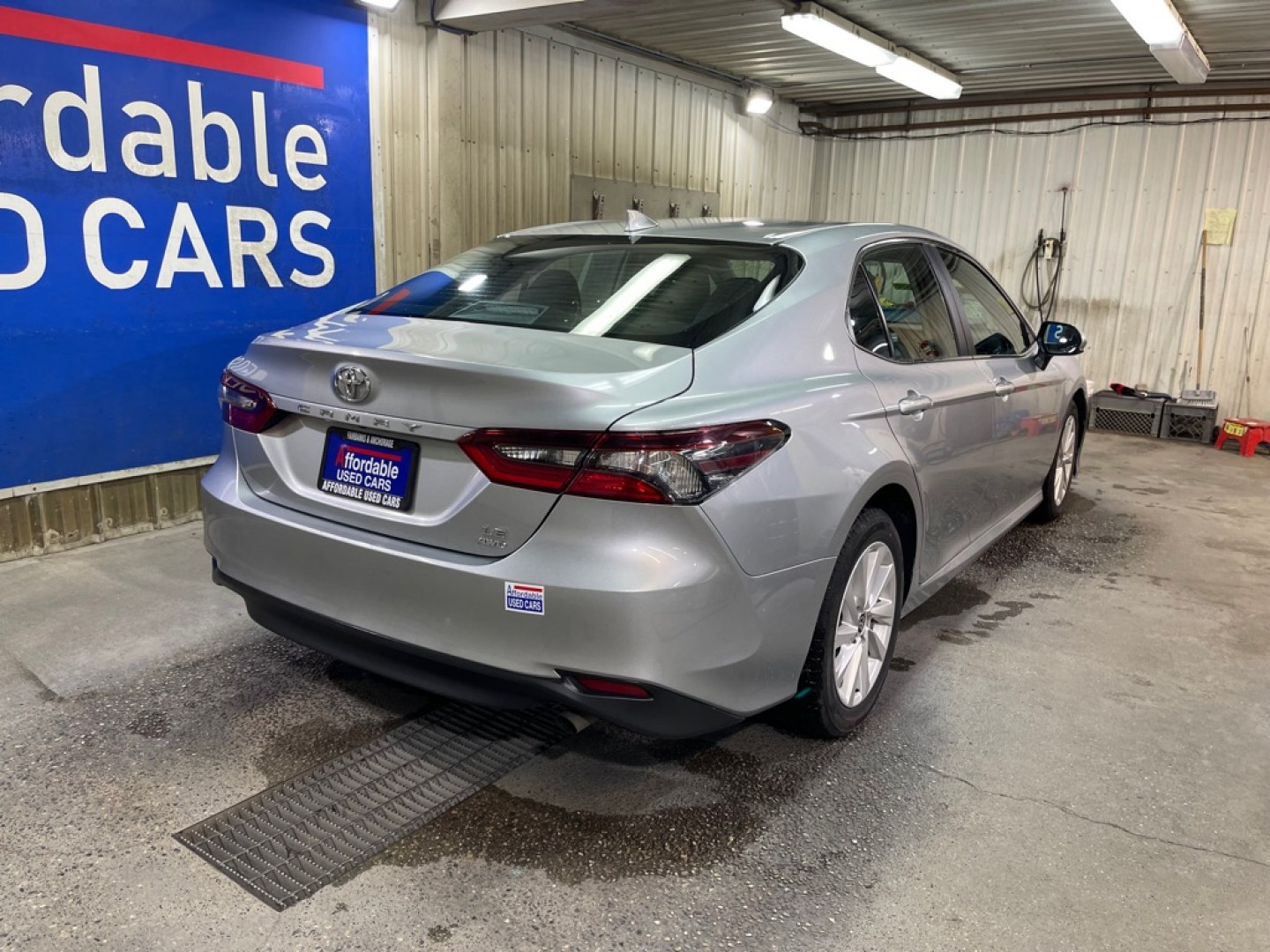 2022 SILVER TOYOTA CAMRY AWD LE LE (4T1C11BK1NU) with an 2.5L engine, Automatic transmission, located at 2525 S. Cushman, Fairbanks, AK, 99701, (907) 452-5707, 64.824036, -147.712311- Photo#2