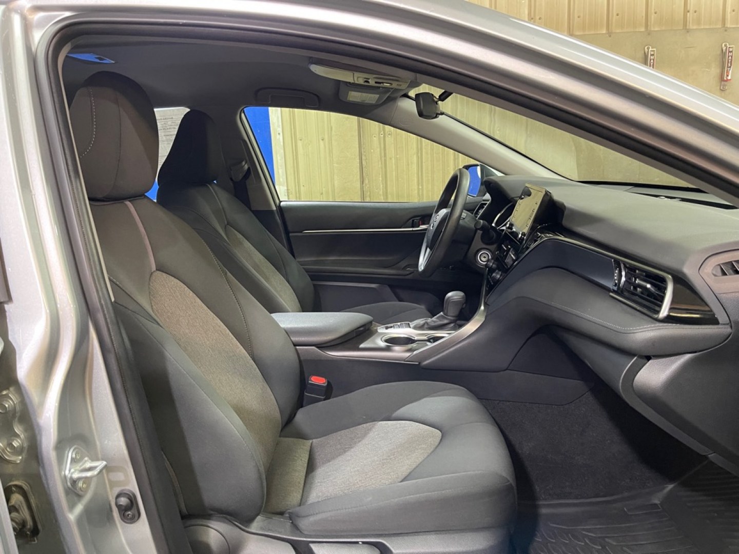 2022 SILVER TOYOTA CAMRY AWD LE LE (4T1C11BK1NU) with an 2.5L engine, Automatic transmission, located at 2525 S. Cushman, Fairbanks, AK, 99701, (907) 452-5707, 64.824036, -147.712311- Photo#3