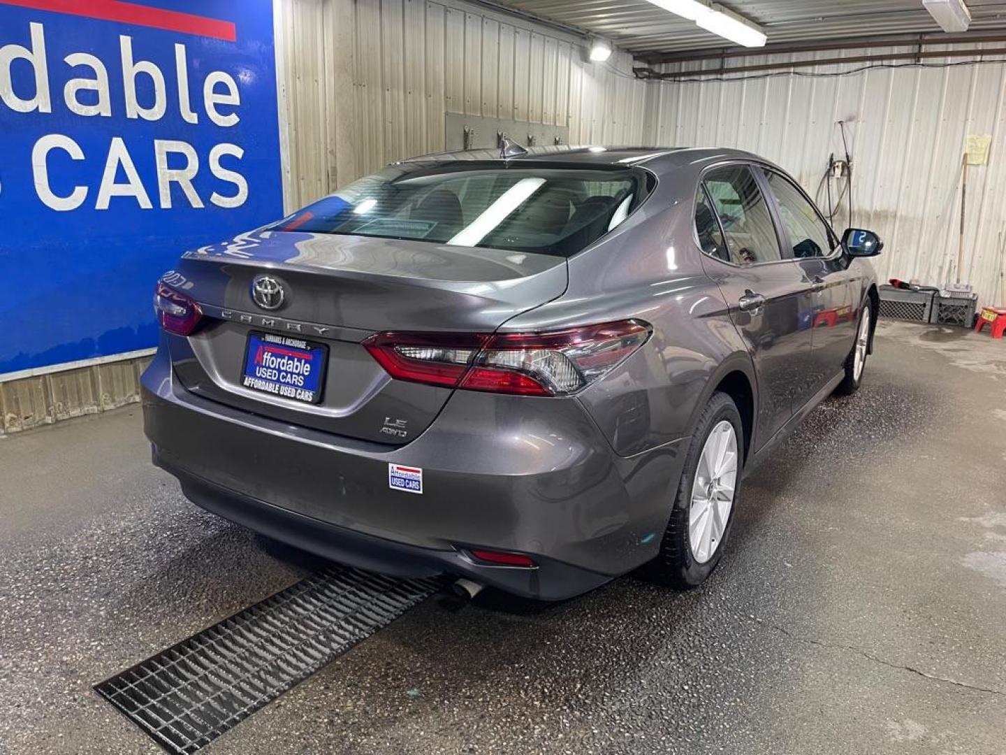 2022 GRAY TOYOTA CAMRY LE (4T1C11BK5NU) with an 2.5L engine, Automatic transmission, located at 2525 S. Cushman, Fairbanks, AK, 99701, (907) 452-5707, 64.824036, -147.712311 - Photo#2