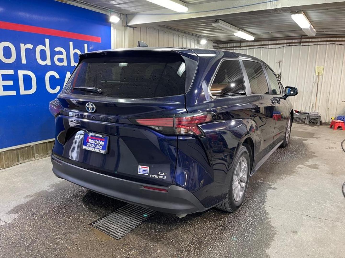 2022 BLUE TOYOTA SIENNA LE (5TDKRKEC6NS) with an 2.5L engine, Continuously Variable transmission, located at 2525 S. Cushman, Fairbanks, AK, 99701, (907) 452-5707, 64.824036, -147.712311 - Photo#2