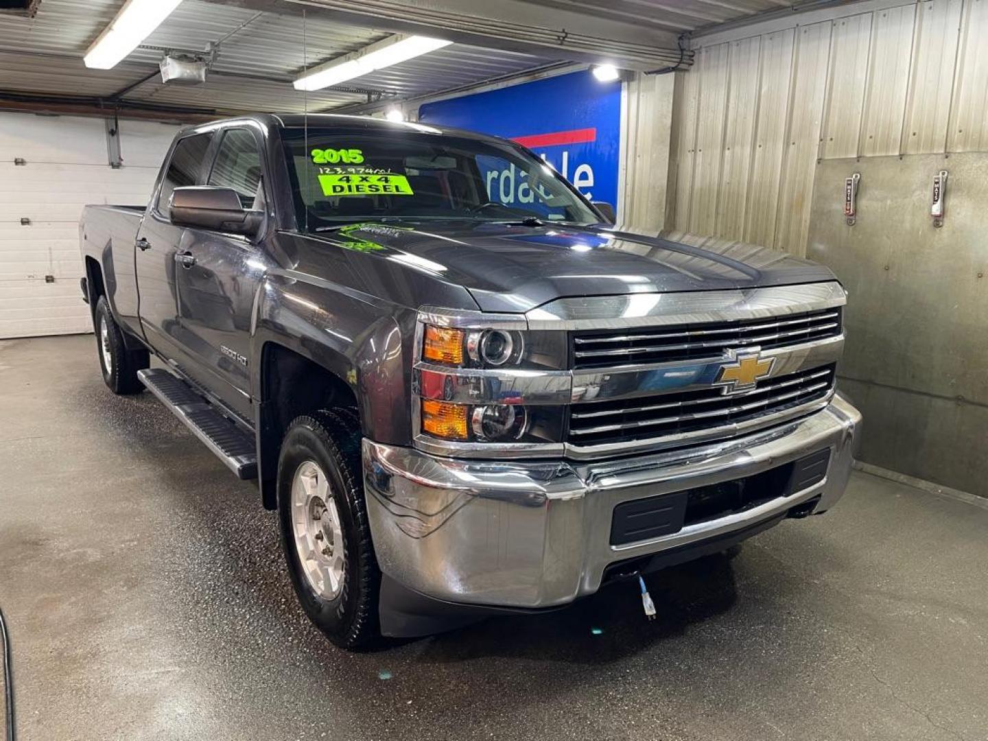 2015 GREY CHEVROLET SILVERADO 2500 HEAVY DUTY LT (1GC1KVE85FF) with an 6.6L engine, Automatic transmission, located at 2525 S. Cushman, Fairbanks, AK, 99701, (907) 452-5707, 64.824036, -147.712311 - Photo#0