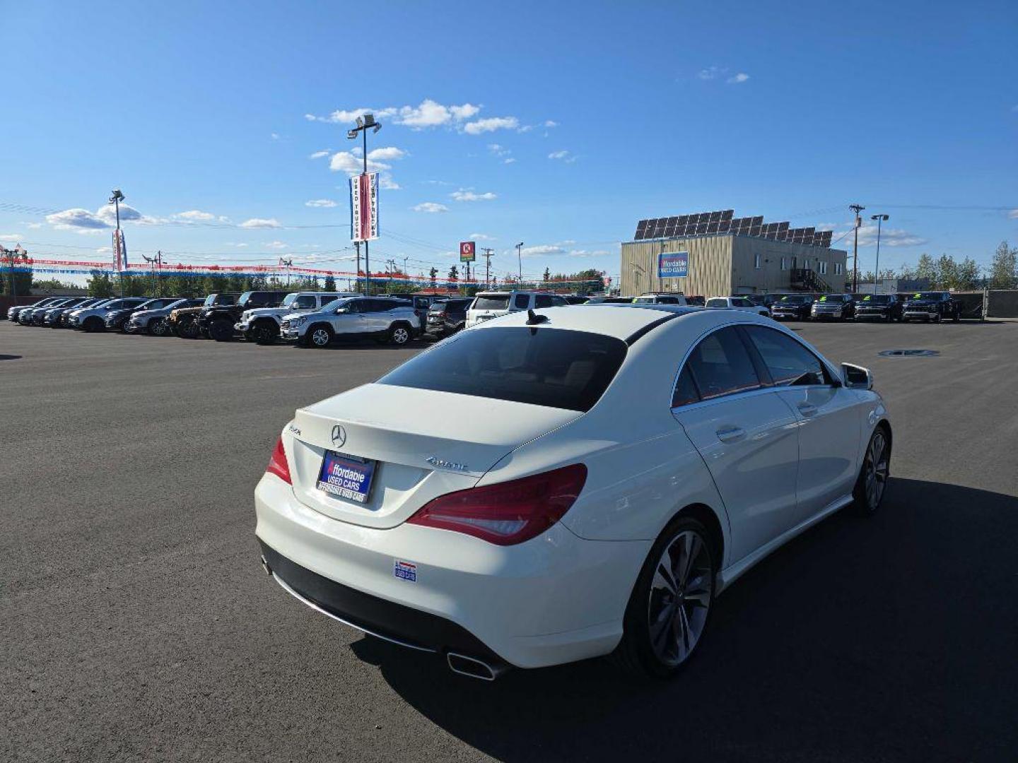 2016 WHITE MERCEDES-BENZ CLA 250 4MATIC (WDDSJ4GB7GN) with an 2.0L engine, Automatic transmission, located at 2525 S. Cushman, Fairbanks, AK, 99701, (907) 452-5707, 64.824036, -147.712311 - Photo#2