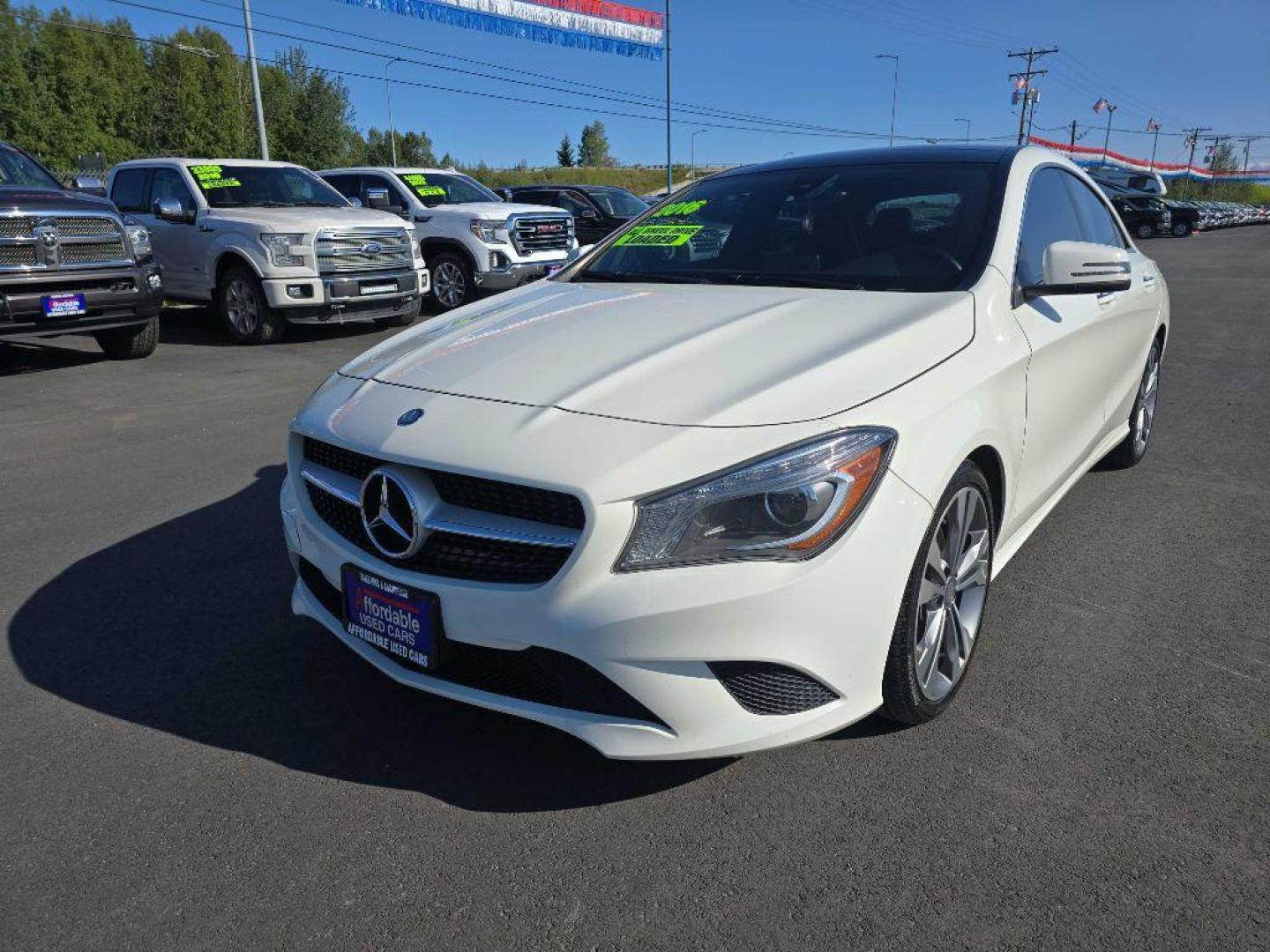 2016 WHITE MERCEDES-BENZ CLA 250 4MATIC (WDDSJ4GB7GN) with an 2.0L engine, Automatic transmission, located at 2525 S. Cushman, Fairbanks, AK, 99701, (907) 452-5707, 64.824036, -147.712311 - Photo#3