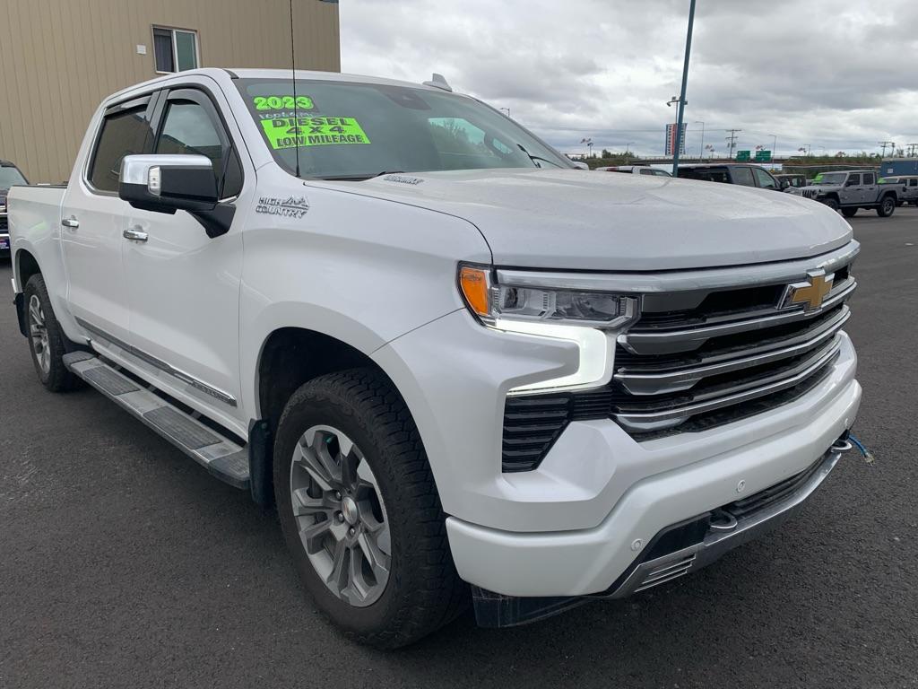 photo of 2023 CHEVROLET SILVERADO 1500 4DR