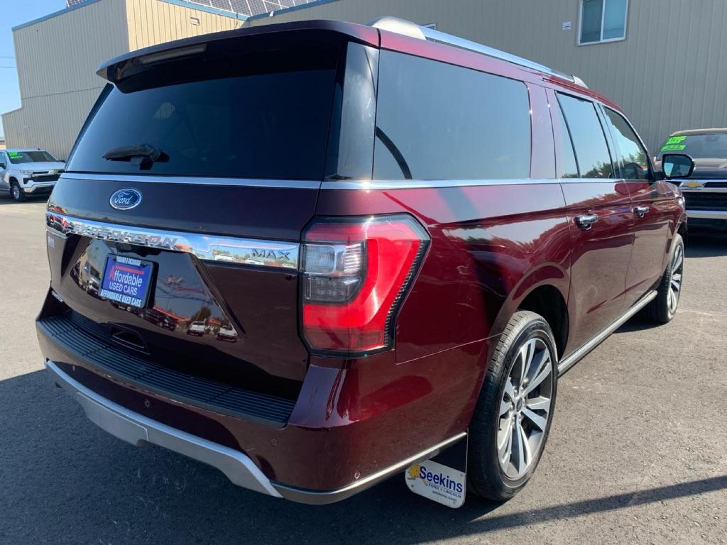 2021 MAROON FORD EXPEDITION MAX LIMITED (1FMJK2AT6ME) with an 3.5L engine, Automatic transmission, located at 2525 S. Cushman, Fairbanks, AK, 99701, (907) 452-5707, 64.824036, -147.712311 - Photo#3