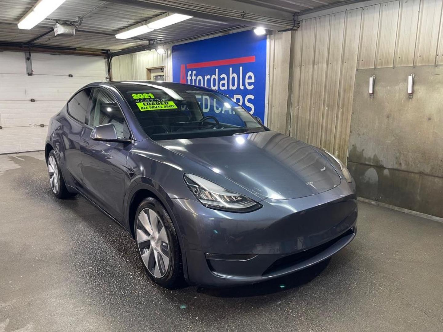 2021 GRAY TESLA MODEL Y (5YJYGDEE6MF) , Continuously Variable transmission, located at 2525 S. Cushman, Fairbanks, AK, 99701, (907) 452-5707, 64.824036, -147.712311 - Photo#0