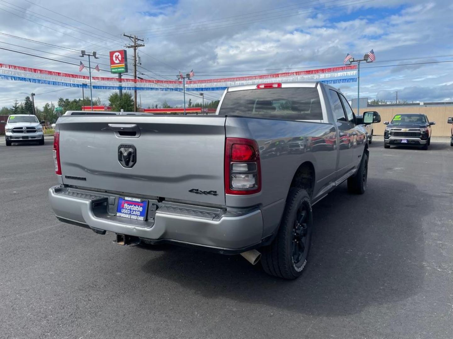 2022 SILVER RAM 3500 BIG HORN/LONE STAR (3C63R3HL7NG) with an 6.7L engine, Automatic transmission, located at 2525 S. Cushman, Fairbanks, AK, 99701, (907) 452-5707, 64.824036, -147.712311 - Photo#3