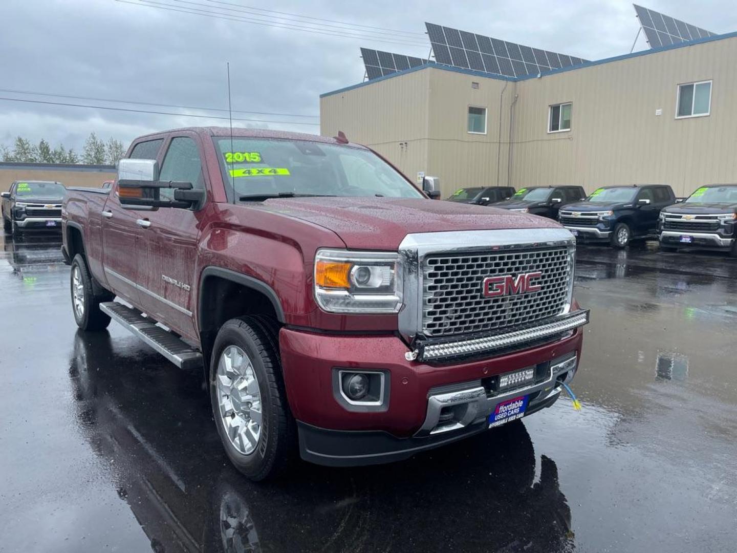 2015 MAROON GMC SIERRA 2500 DENALI (1GT120EG8FF) with an 6.0L engine, Automatic transmission, located at 2525 S. Cushman, Fairbanks, AK, 99701, (907) 452-5707, 64.824036, -147.712311 - Photo#0