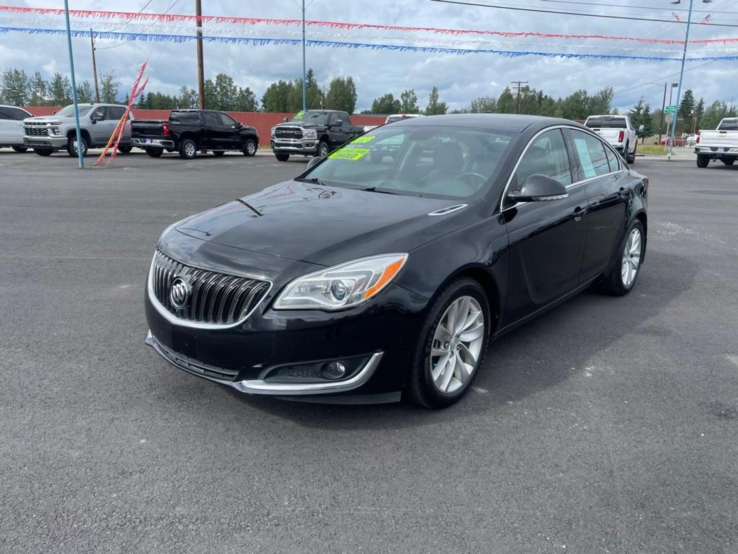 2016 BLACK BUICK REGAL PREMIUM (2G4GT5GX1G9) with an 2.0L engine, Automatic transmission, located at 2525 S. Cushman, Fairbanks, AK, 99701, (907) 452-5707, 64.824036, -147.712311 - Photo#1