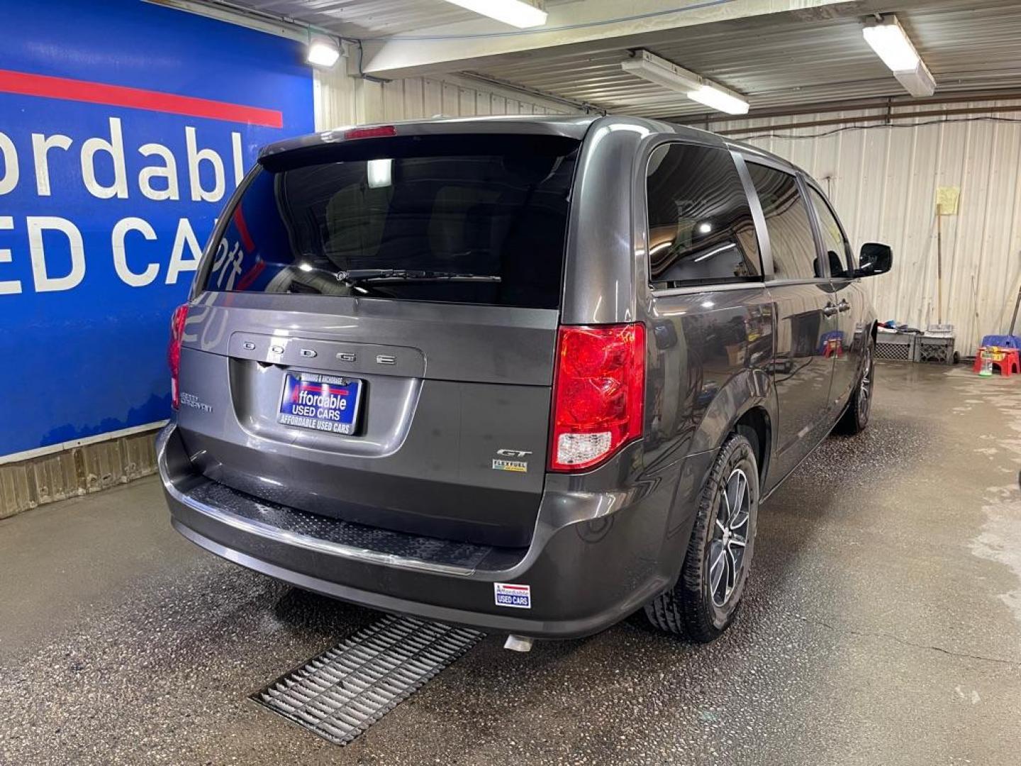 2019 GREY DODGE GRAND CARAVAN GT (2C4RDGEG1KR) with an 3.6L engine, Automatic transmission, located at 2525 S. Cushman, Fairbanks, AK, 99701, (907) 452-5707, 64.824036, -147.712311 - Photo#2