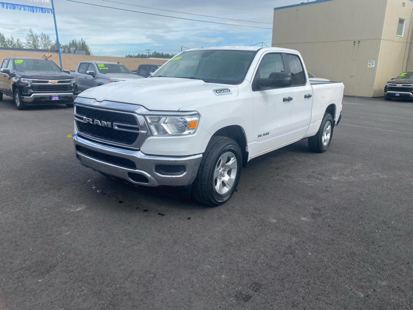 2020 WHITE RAM 1500 TRADESMAN (1C6RRFCG9LN) with an 3.6L engine, Automatic transmission, located at 2525 S. Cushman, Fairbanks, AK, 99701, (907) 452-5707, 64.824036, -147.712311 - Photo#0