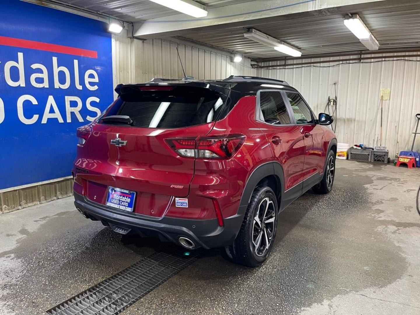 2021 RED CHEVROLET TRAILBLAZER RS (KL79MUSL1MB) with an 1.3L engine, Automatic transmission, located at 2525 S. Cushman, Fairbanks, AK, 99701, (907) 452-5707, 64.824036, -147.712311 - Photo#2