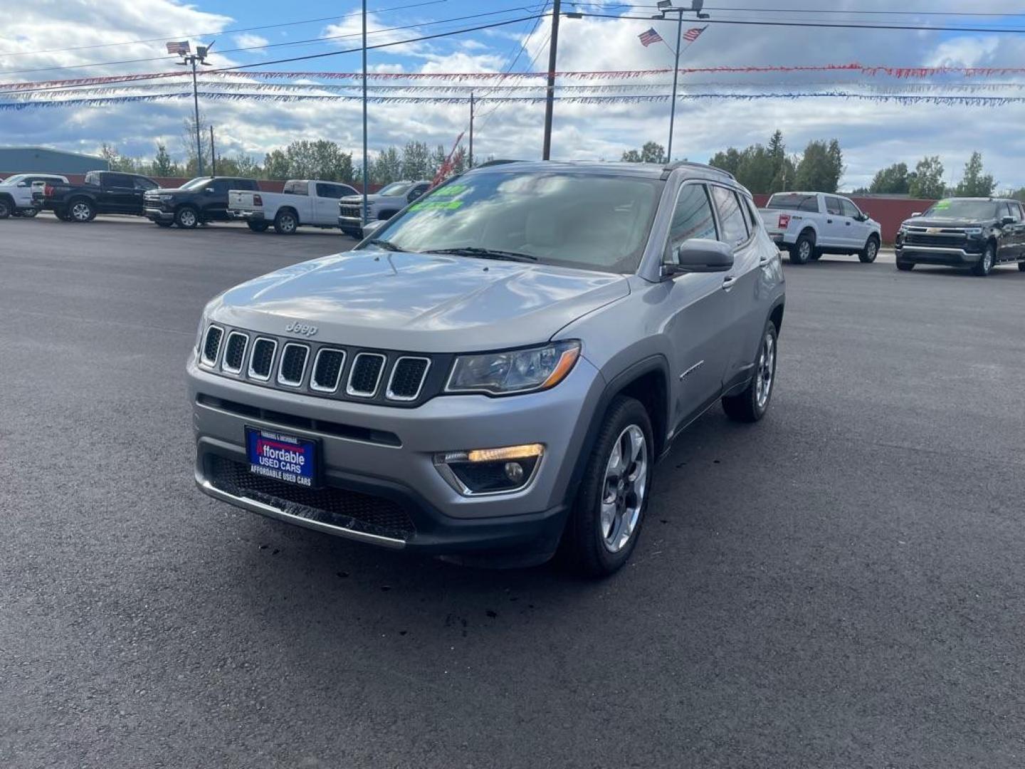 2020 SILVER JEEP COMPASS LIMITED (3C4NJDCB9LT) with an 2.4L engine, Automatic transmission, located at 2525 S. Cushman, Fairbanks, AK, 99701, (907) 452-5707, 64.824036, -147.712311 - Photo#1